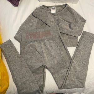 Gymshark khaki green set